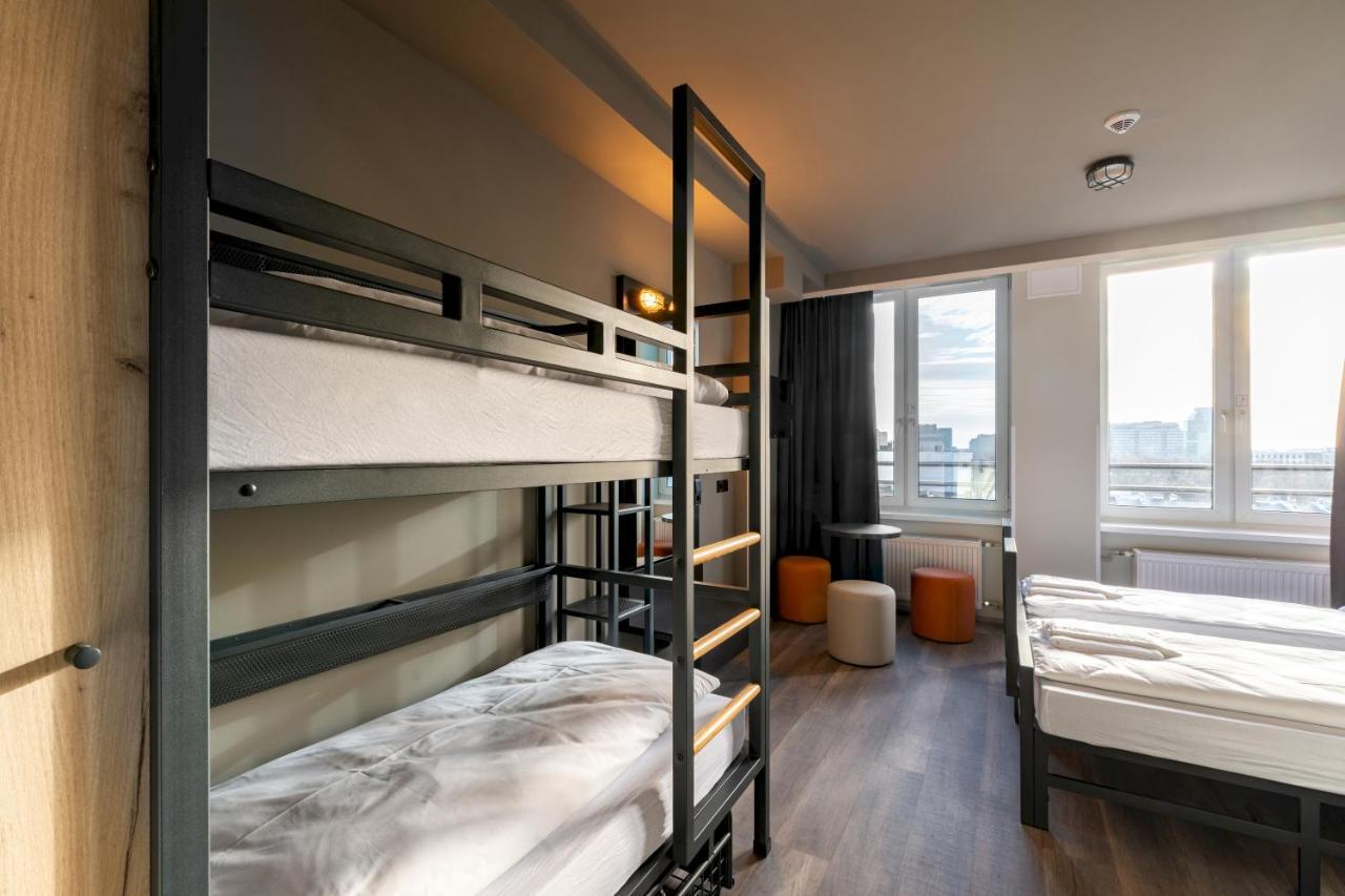Albergue A&O Warszawa Wola Habitación foto