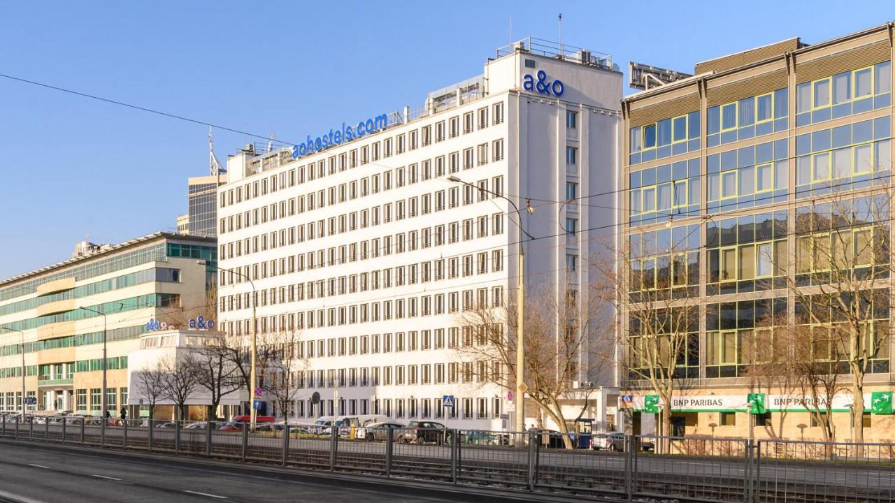 Albergue A&O Warszawa Wola Exterior foto